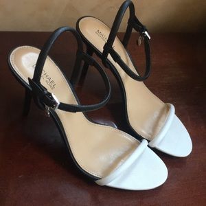 Michael Kors women’s sandals heels black  white 7